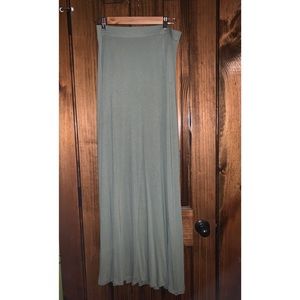 F21 Maxi skirt